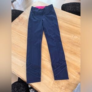 Lily Pulitzer leggings in Navy